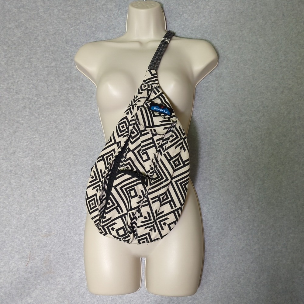 Kavu Original Rope Bag Slingbag Black White Geometric Abstract Print Gorp EUC